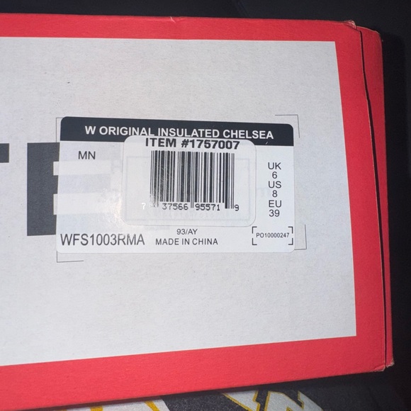 Hunter Original Chelsea Black Waterproof Boots - Picture 5 of 5